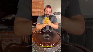 Salmão ao molho de maracujá e alcaparras