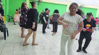 Cuarto de pollo y sus pasitos picarones