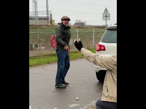 Good Samaritan pays for his eggs #shorts #short #status
