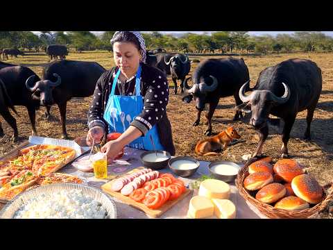 Life of a Young Woman in a Faraway Quiet Village - Fresh Cheese from Buffalo and Pizza