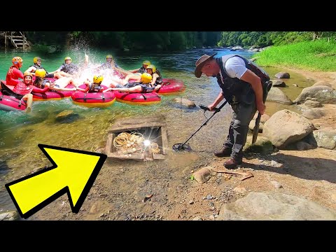 Colar de prata no RIO de BOIAS