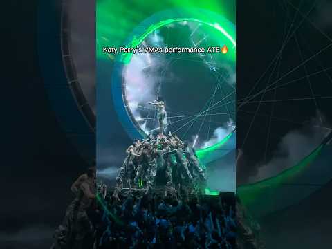 Katy Perry’s incredible VMAs performance ❤️‍🔥
