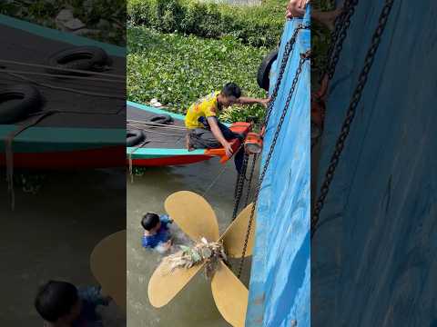 Dính cộng dây tháo luôn chân vịt