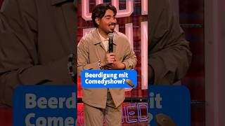 Stand-up auf einer Beerdigung 😬