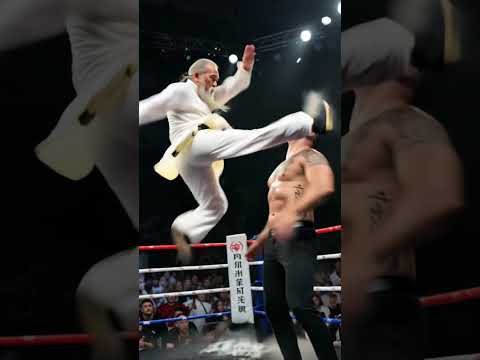 The master's consecutive kicks are really amazing #kungfu #boxing #fight #ai