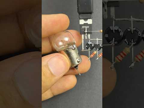 Amazing Flashing Light Effect #electronics #ledchaser #lightdecoration