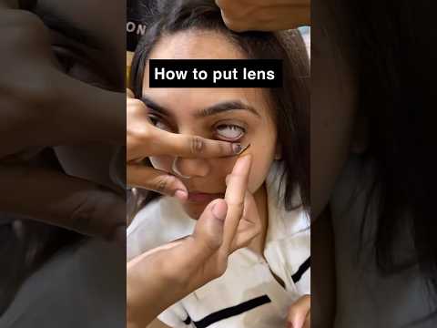 How to put lens | eyes lens kaise lagate hai in hindi #shorts