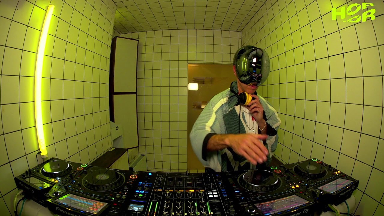 RISE – Hyenah | HÖR – November 4 / 2025