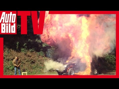 Wir sprengen den Boss: der Shuanghuan CEO (2014) Review/Test/Fahrbericht/ Explosion/Sprengung
