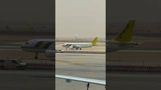طائرة سودان اير A320 بمطار الرياض