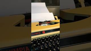 Typewriter asmr