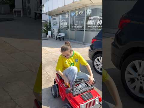 سما عندها سيارة صغيرة 🤯🚗 #عالم_ريمو_remo_world #comedy #shorts