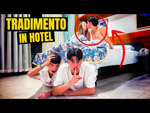 IO E MIO FRATELLO PIÙ PICCOLO SPIAMO LA MIA RAGAZZA E IL SUO MIGLIORE AMICO! *molto arrabbiato*