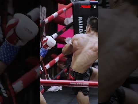 Beautiful & Dangerous! ? Kumandoi almost took Khunsueklek's head off with a spinning wheel kick!