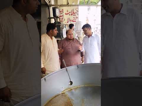 جینے بھٹ کی دکان پر گوجرانوالہ سے پہلوان اگیا #funny #irfan