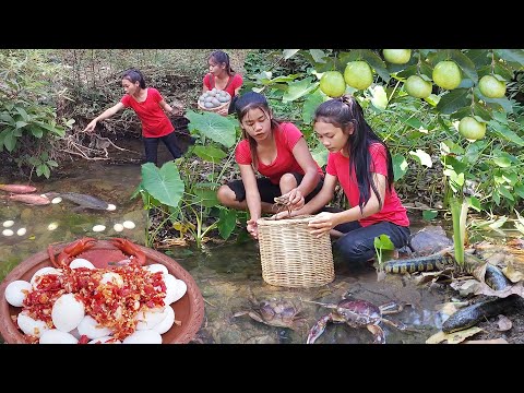 Catch crab and Pick guava fruit for survival food, Egg hot chili sauce So delicious food, +5 video