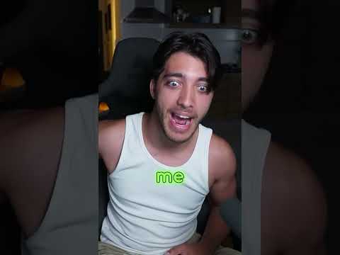 le tire un banco a un compañero