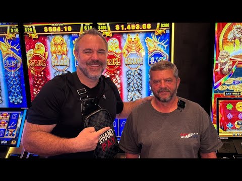 Lucky Casino Guest Gets US ALL Hooked On This New Game! (Your Luck Has Arrived)