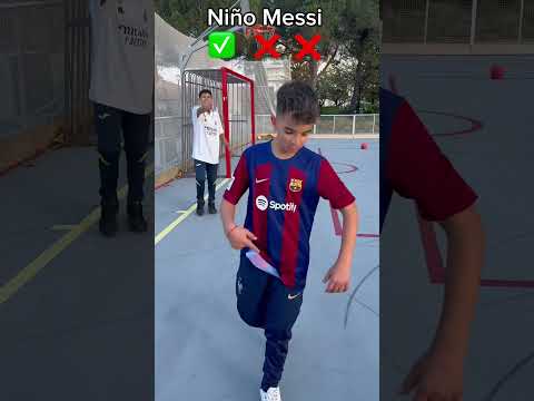 BOUNCE OFF THE WALL AND AIM AT THE PIPE WITH CR7'S BALL ??⚽️