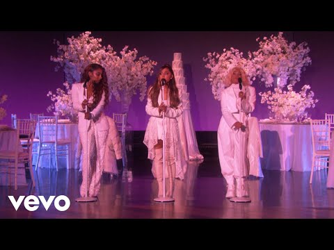 Ariana Grande - thank u, next (Live on Ellen / 2018)