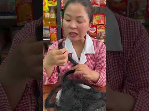 Sebuah memoar makanan ringan untuk mereka yang lahir di tahun 80-an dan 90-an, penuh emosi!