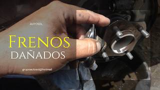 pedal del freno muy abajo - cilindro dañado