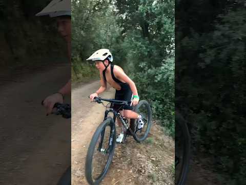 De momento es imposible esta subida en bicicleta! Algún consejo? 🤔 #mtb #btt #bikers #bike