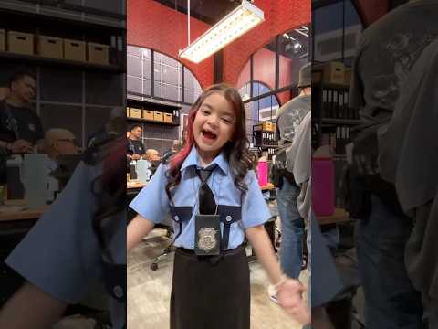 Kerja dulu yah jadi polisi๐ซก #LaporPak #laporpaktrans7 #LaguMazaya #LebaranDugDudugDug #polisiCilik