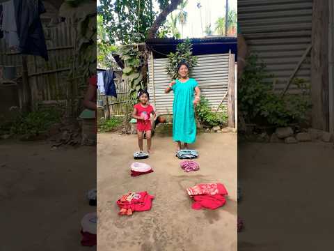 Dress change magic 😜#shorts #shortvideo #viral #funnyvideo #trending #ytshorts