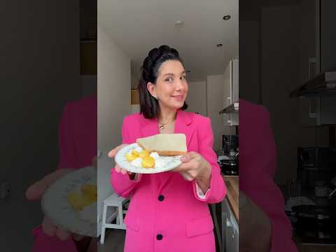 Eiweiß Snack für meinem Freund 🍳IG: Isabelabiesenbruch #shortvideo #couplegoals