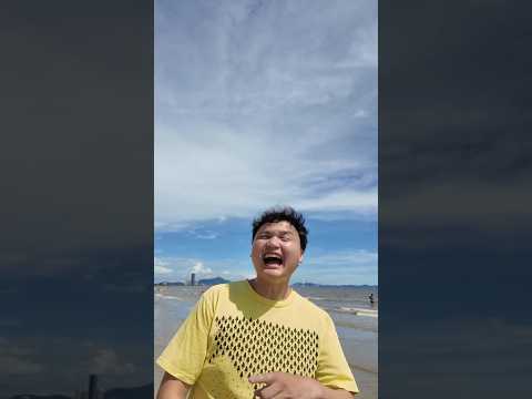 มาทะเลทั้งทีก็ต้องเจอฉลามและปลาวาฬสิ #funny #comedy