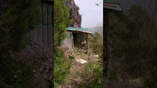 Mountain hut on a cliff (Part 1) | Cabana num abismo