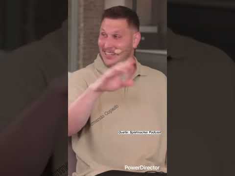 Niklas Süle gönnt sich ein Cheeseburger während Interview😂😂😂 #bundesliga