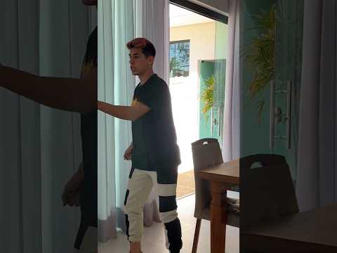 ELE É O SPIDER-MAN!😂 #fyy#foryourpage#leozinn077#voidcauan#humor#trendingvideo#shorts#spiderman