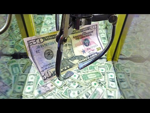MONEY CLAW MACHINE! $600 ARCADE CRANE GAME FUN CHALLENGE FOR CHARITY!