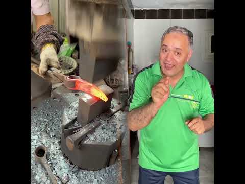 لما ابوك يقرر يحميك حمايت العيد 😂