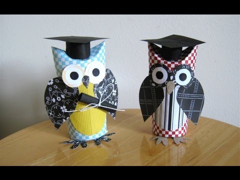 Make a graduation owl gift card, with a toilet paper...