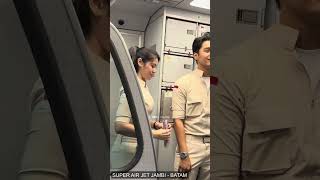 Terbang Jambi - Batam Bersama Pramugari Cantik dan Pramugara Ganteng Super Air Jet (2)