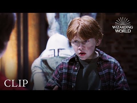 Harry, Ron and Hermione Play Wizard Chess