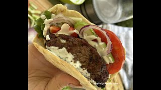 Kofty w podpłomykach na grillu #grillowanie #wołowina #podpłomyki #letniobiad
