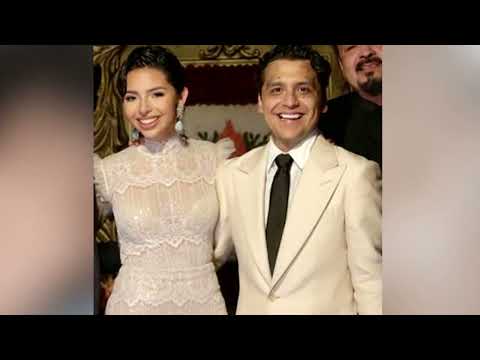 Revelada la razón por la que Angela Aguilar usó un vestido tan sencillo en su boda