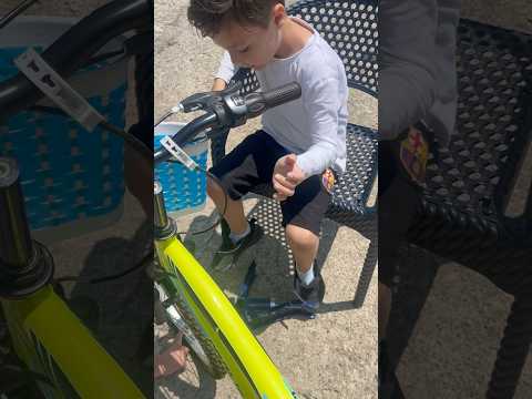 Onur pompayla bisiklette hava bastı #shorts