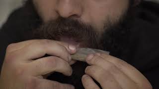 How to Roll a Joint with Hashish