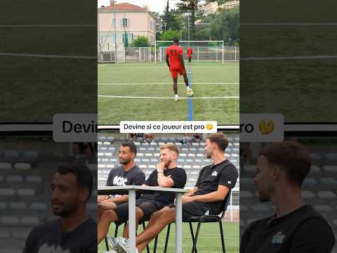 Penses-tu que ce joueur est pro ? 🤯