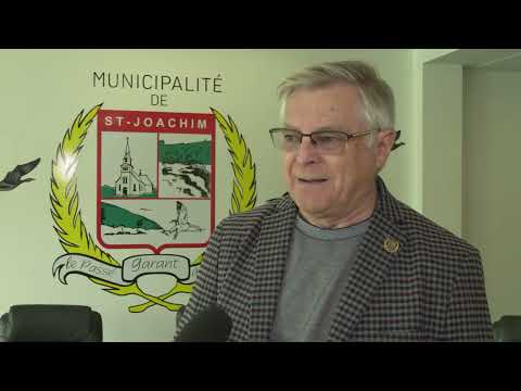 Inauguration du bâtiment de l’Hôtel de ville de St-Joachim avec le Maire Mario Langevin