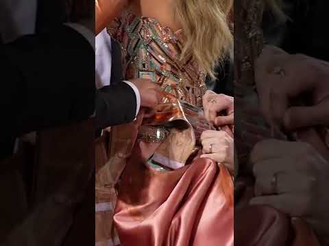 WATCH Blake Lively’s Met Gala Dress Transformation ✨😍