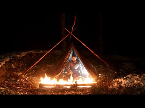 Winter Bushcraft Camping - Surviving the Night With A Long Log Fire - Making a Resin Candle Stove