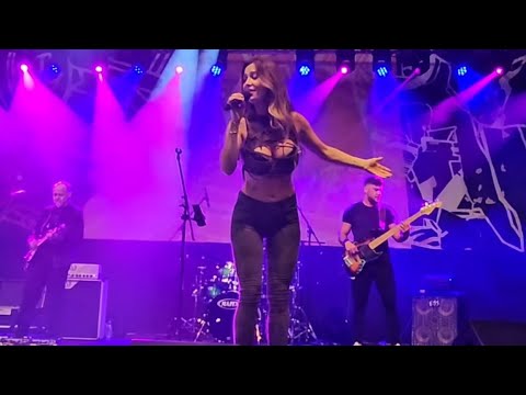 Lidija Bacic Lille Live on stage - Neka ljubav nova