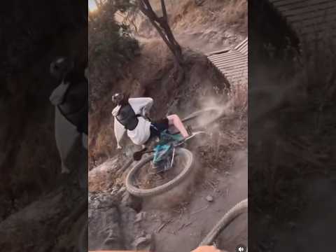 Cuando llevas a tu novia a rodar !                      #shorts #youtubeshorts #shortvideo #short
