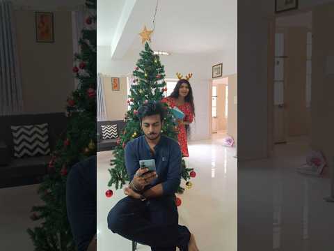 unlocking his phone 🤣end twist #trending#shorts#comedy
